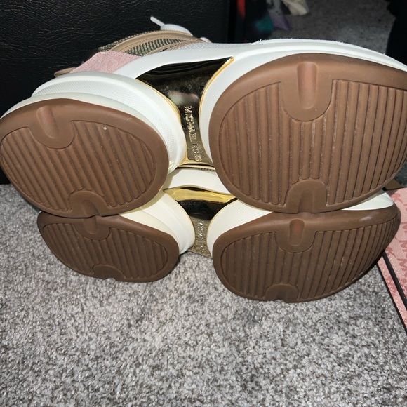 Michael Kors Olympia Women's Pink and White Sneakers with MK waist belt bag - Picture 2 of 4